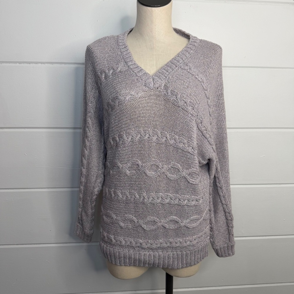 New York &‎ Company Soho Jeans Medium Gray Purple Pink Knit Sweater V Neck
